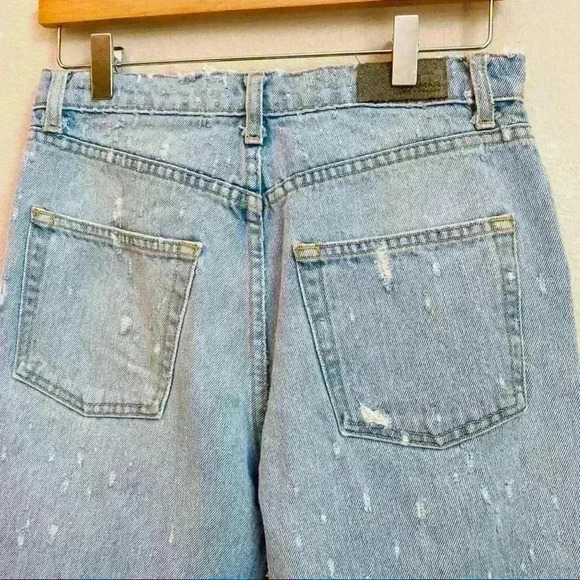 Carmar heavily distressed destroyed straight crop light wash jeans button fly 26 - Picture 10 of 16